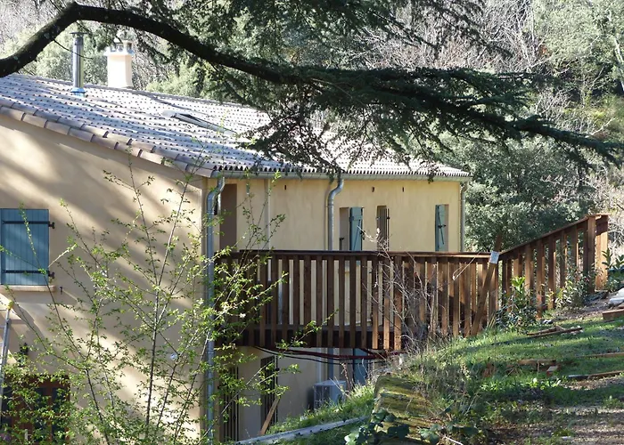 Le Murmure Des Cedres - En Cevennes